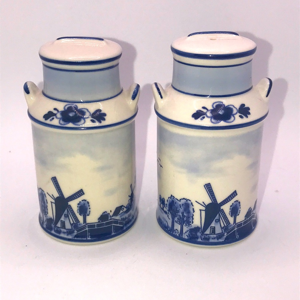 🧡 Royal Delft Blue Salt Pepper Shakers🧡